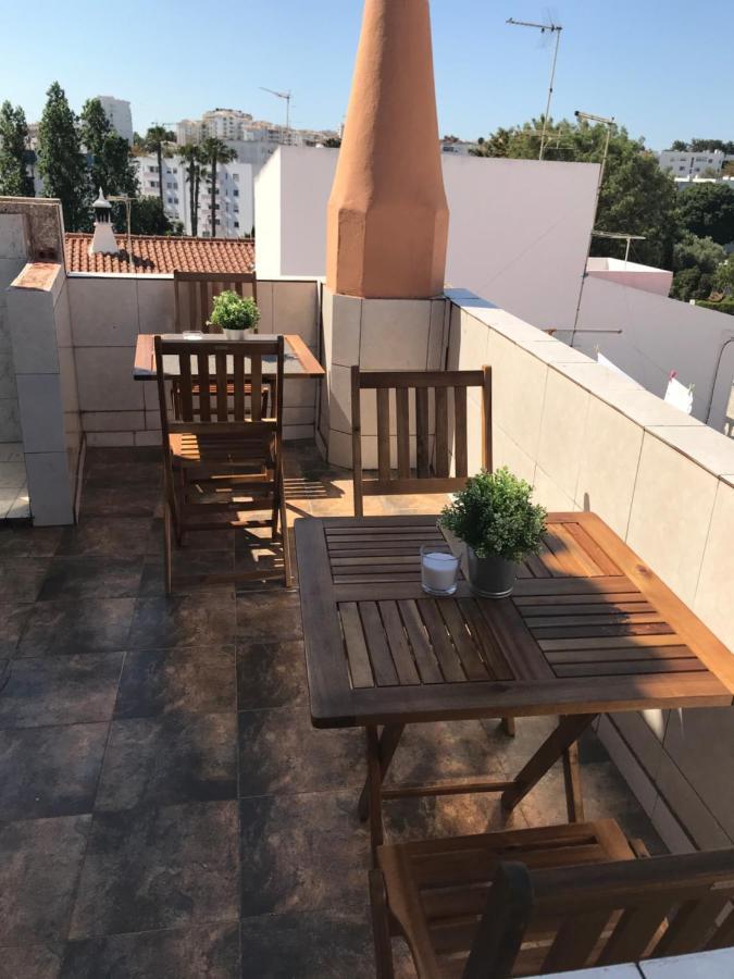 Sun Place Guest House Lagos Luaran gambar
